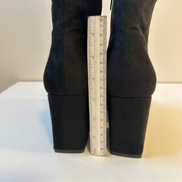 NEW Journee Collection Sorren Black Faux Suede Womens Booties, Sz 9.5 - Picture 11 of 13